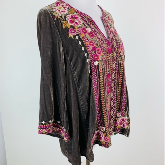 Johnny Was Velvet Top - Picture 3 of 10